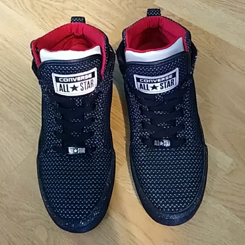 Men's 8.5 black converse bassline hi